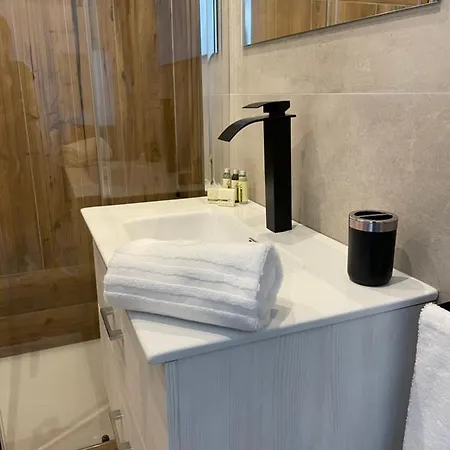 Residenza Rosy 아파트 *
